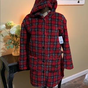 Hooded bathrobe from Zulily